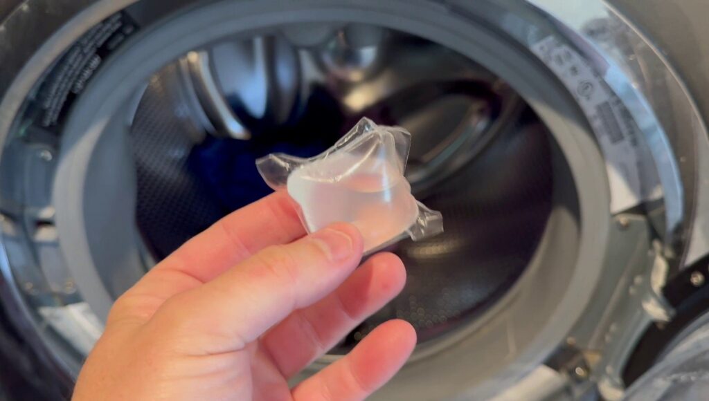 Hex Performance Laundry Detergent review - close-up of pod packet