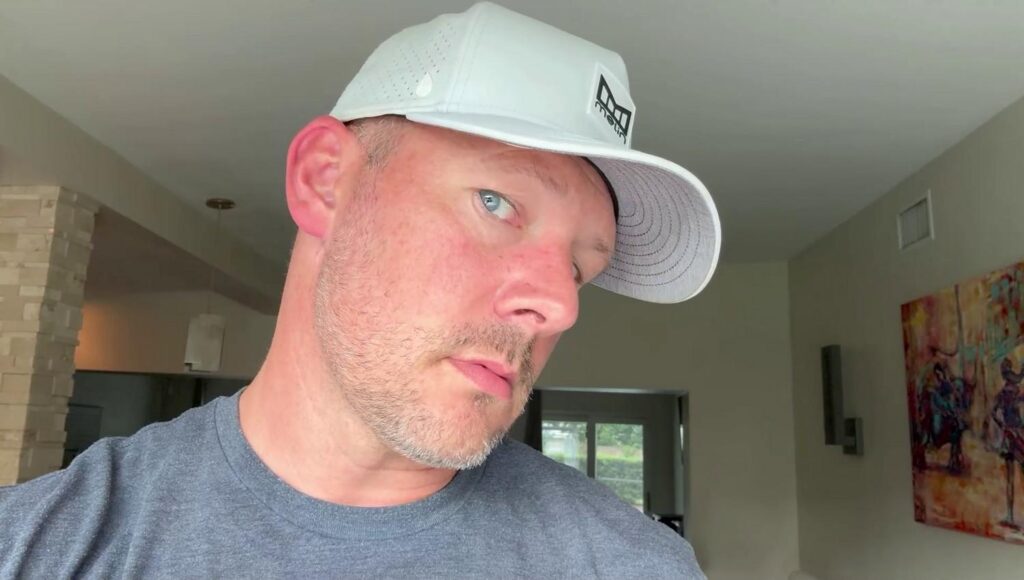 melin Hat Review - Hydro Snapback - Wearing side view