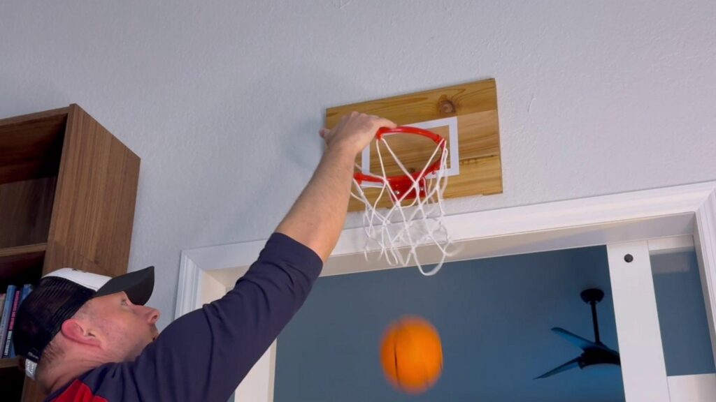 Best Indoor Mini Basketball Hoop Wall Mountable – Cali Kiwi Pros review - breakaway rim