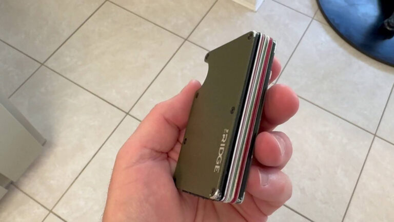 Ultimate Ridge Wallet Review (6 yrs later): Features, How to use