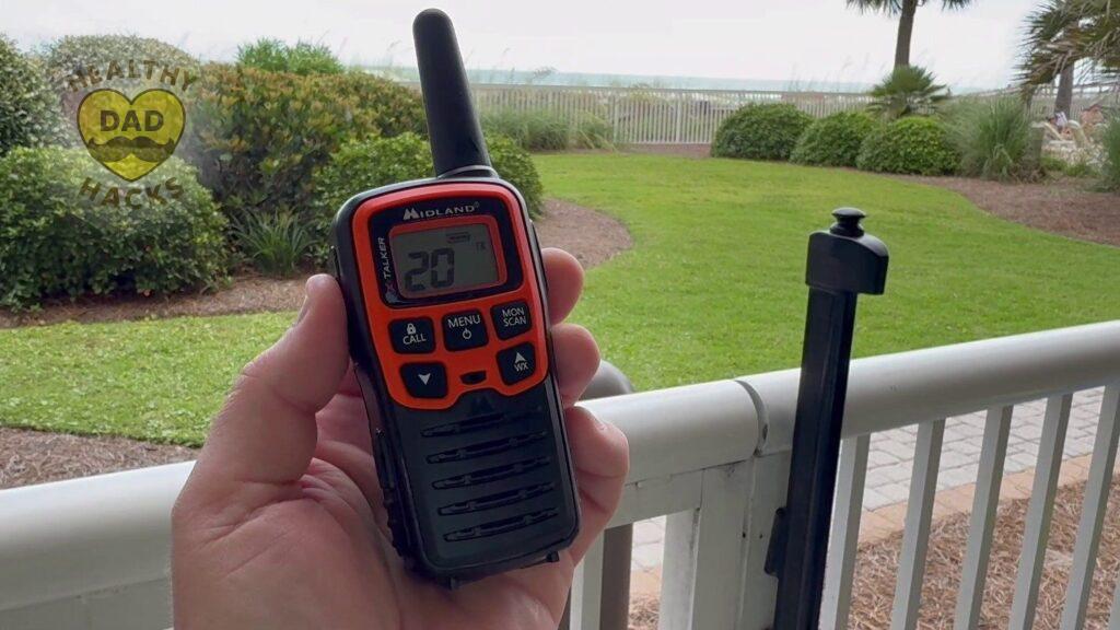 Best walkie talkies for kids Midland review - beach good range