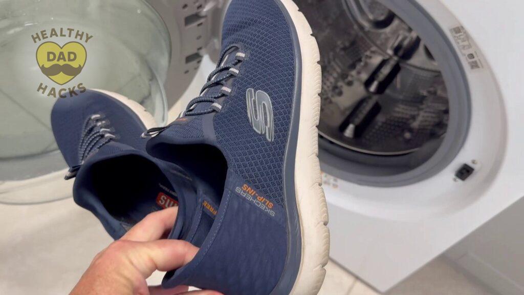 Washing machine friendly Sketchers Men's Slip-Ins Shoes review